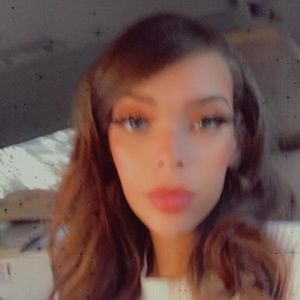 Meet your Posher, Adrian